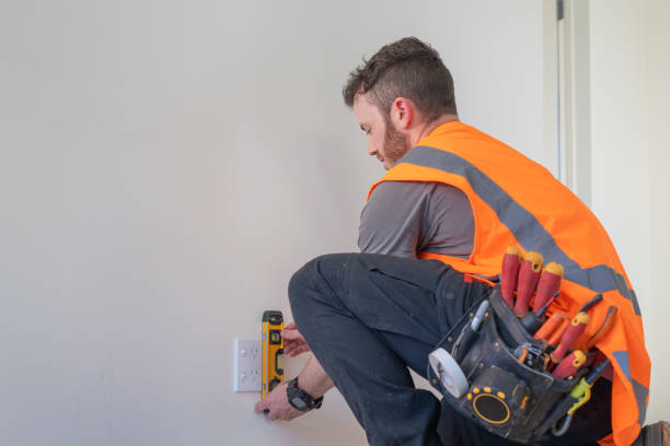 Best Electrician Near Me  in Lake Shore, UT